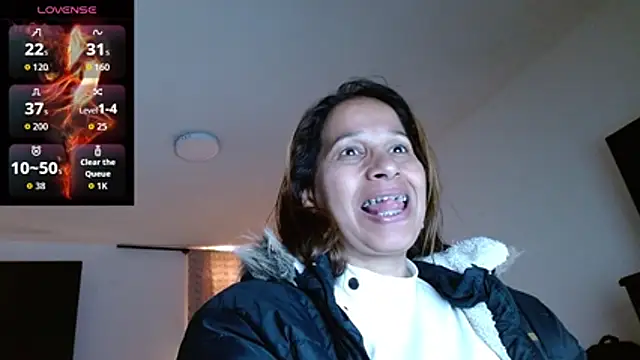 CaroMasha online show from March 24, 8:25 pm