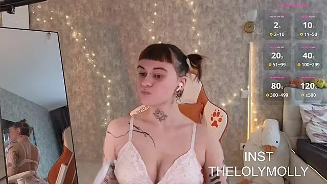 LolyMolli online show from October 16, 10:05 am