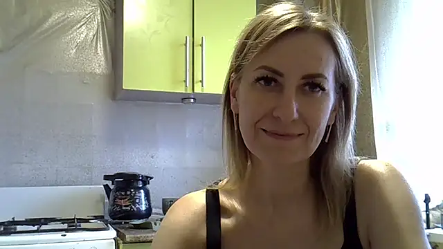 AshleyXHoney online show from December 4, 8:56 am