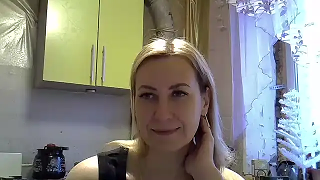 AshleyXHoney online show from December 23, 6:22 am