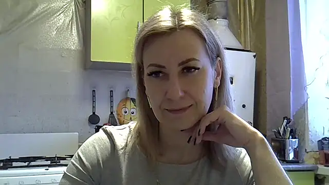 AshleyXHoney online show from January 16, 6:35 am