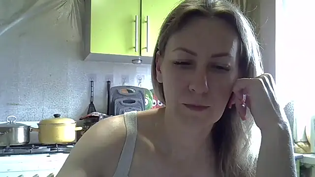 AshleyXHoney online show from June 3, 7:55 am