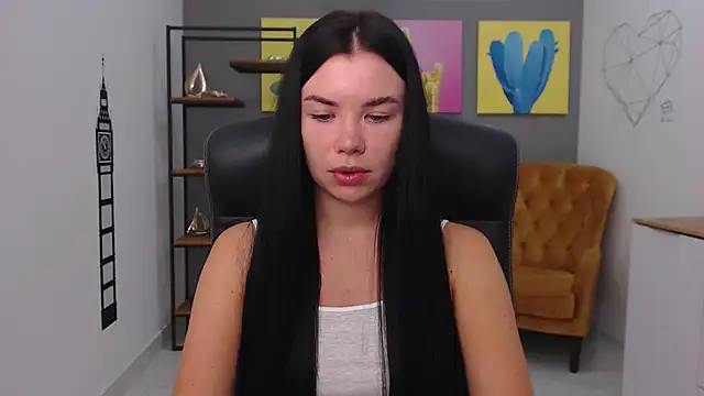 MadisonGomes online show from October 24, 7:49 am