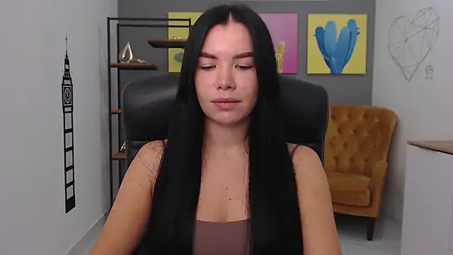 MadisonGomes online show from October 28, 8:18 am