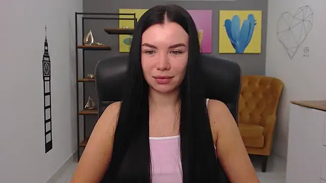 MadisonGomes online show from November 12, 8:15 am