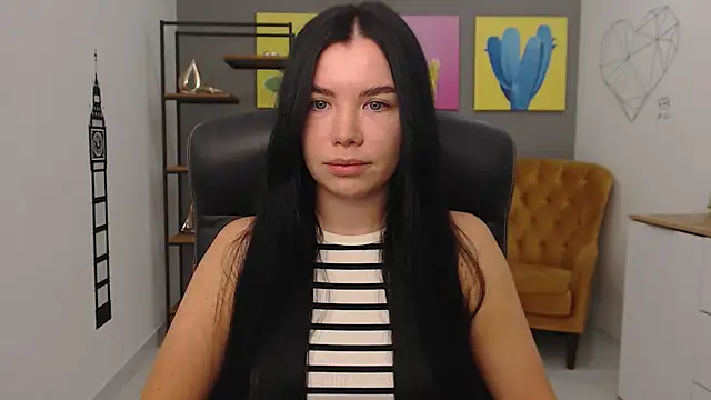 MadisonGomes online show from November 18, 9:03 am