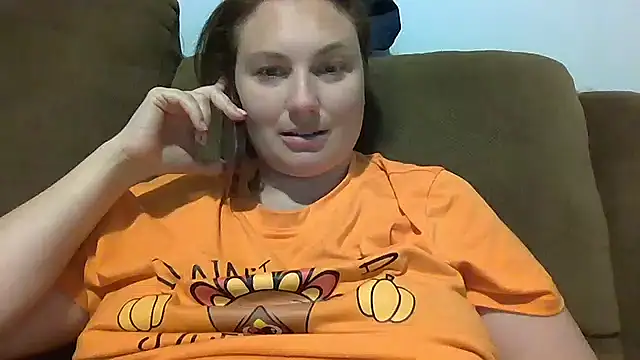 MilfyMrsRobinson online show from November 12, 12:38 pm