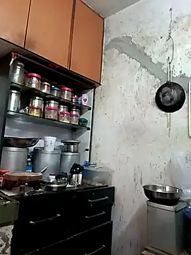 Snapshot of Love_Jenny chatting on November 18, 5:34 am Love Jenny online show from November 18, 5:34 am