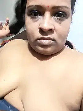 Snapshot of Love_Jenny chatting on December 17, 7:03 am Love Jenny online show from December 17, 7:03 am