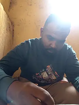 ListedLoin online show from February 9, 10:30 am