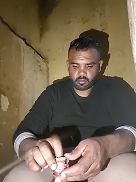 ListedLoin online show from March 31, 4:29 pm