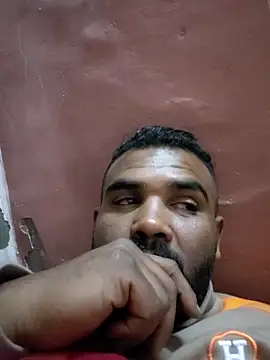 ListedLoin online show from April 3, 1:03 am