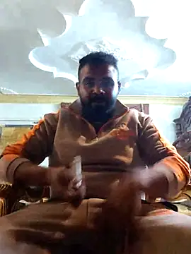 ListedLoin online show from April 11, 12:37 am