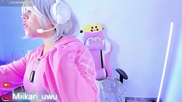 Ahri Elderwood online show from February 13, 4:08 am