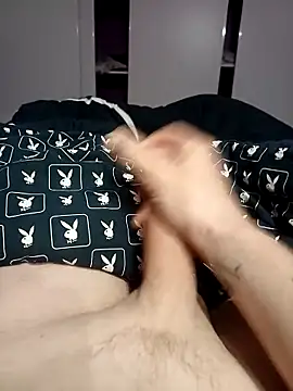 killminou online show from April 24, 4:37 am