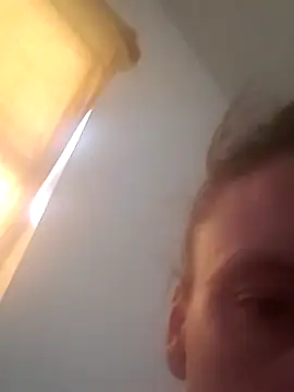 PrettyPocahontas69 online show from September 24, 9:07 pm