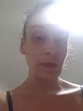 PrettyPocahontas69 online show from October 2, 12:06 am