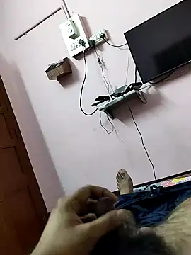 Snapshot of Manboobs178 chatting on February 10, 7:07 pm Manboobs178 online show from February 10, 7:07 pm