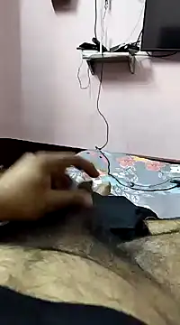 Snapshot of Manboobs178 chatting on February 18, 5:42 pm Manboobs178 online show from February 18, 5:42 pm