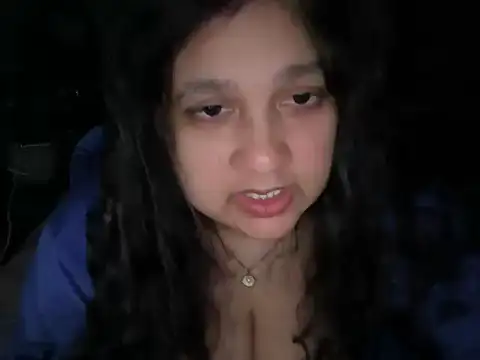 Snapshot of MelanieFawker chatting on November 9, 3:05 am MelanieFawker online show from November 9, 3:05 am