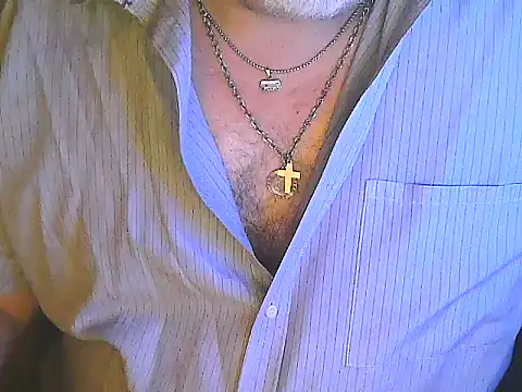 Snapshot of cashot58 chatting on February 3, 11:15 am cashot58 online show from February 3, 11:15 am