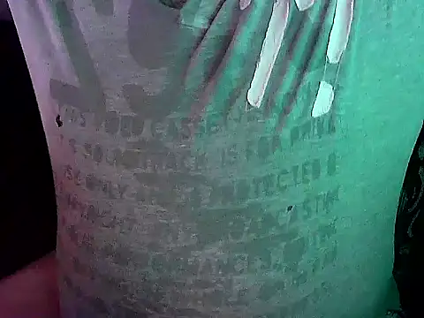 Snapshot of cashot58 chatting on February 5, 11:04 am cashot58 online show from February 5, 11:04 am