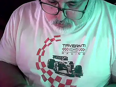 Snapshot of cashot58 chatting on February 13, 12:23 pm cashot58 online show from February 13, 12:23 pm