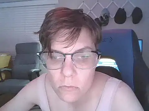 Snapshot of KaliSnow199623 chatting on January 7, 4:18 am KaliSnow199623 online show from January 7, 4:18 am