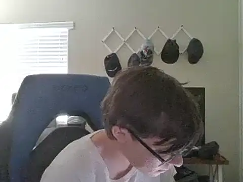 Snapshot of KaliSnow199623 chatting on January 9, 10:20 pm KaliSnow199623 online show from January 9, 10:20 pm