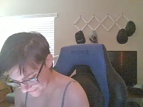 Snapshot of KaliSnow199623 chatting on January 30, 6:54 pm KaliSnow199623 online show from January 30, 6:54 pm