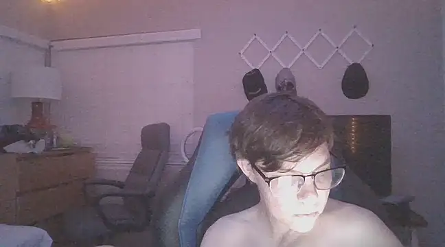 Snapshot of KaliSnow199623 chatting on February 1, 5:39 am KaliSnow199623 online show from February 1, 5:39 am