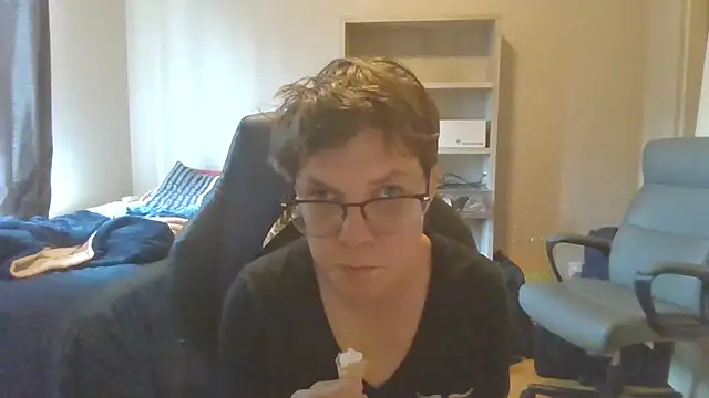 Snapshot of KaliSnow199623 chatting on September 12, 8:20 pm KaliSnow199623 online show from September 12, 8:20 pm