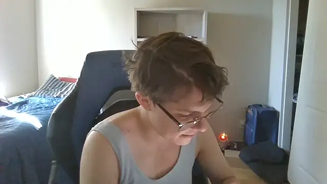 Snapshot of KaliSnow199623 chatting on September 17, 10:11 pm KaliSnow199623 online show from September 17, 10:11 pm