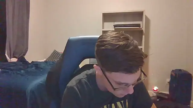 Snapshot of KaliSnow199623 chatting on September 30, 3:00 am KaliSnow199623 online show from September 30, 3:00 am