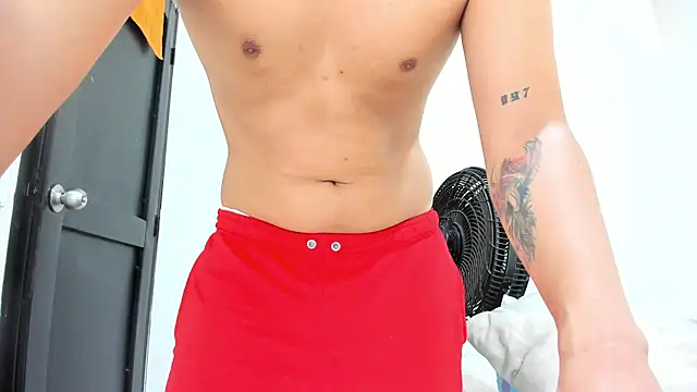 miasoldatty online show from April 13, 9:37 am