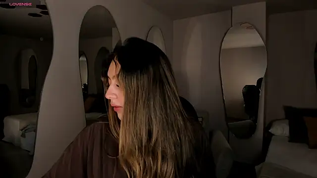 BellaRose X online show from April 12, 4:39 am