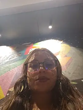 Snapshot of mmmVirginia chatting on October 28, 7:16 pm mmmVirginia online show from October 28, 7:16 pm