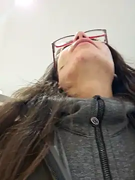 Snapshot of mmmVirginia chatting on November 28, 7:16 pm mmmVirginia online show from November 28, 7:16 pm