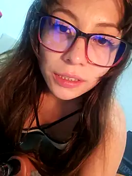 mmmVirginia online show from April 5, 9:23 pm