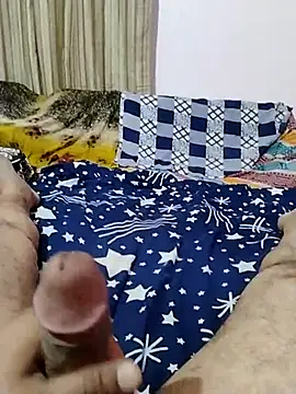 Snapshot of roadtucker123 chatting on March 16, 6:01 pm roadtucker123 online show from March 16, 6:01 pm