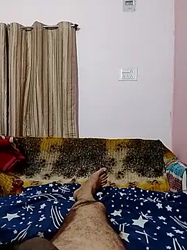 Snapshot of roadtucker123 chatting on September 9, 4:50 pm roadtucker123 online show from September 9, 4:50 pm