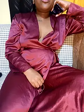 NATASHA LUCKY online show from January 10, 9:55 am