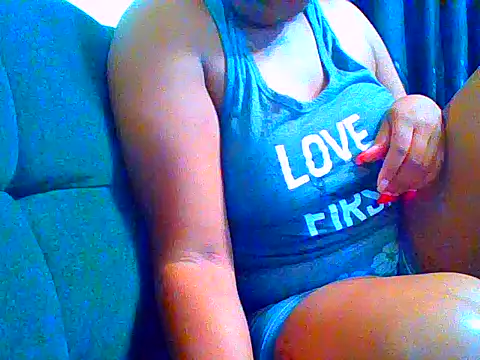 NATASHA LUCKY online show from March 23, 8:13 pm