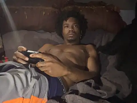 SlimeCrownzOut5 online show from March 4, 12:00 pm