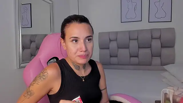 Susan-Sweet-7 online show from October 10, 8:30 pm