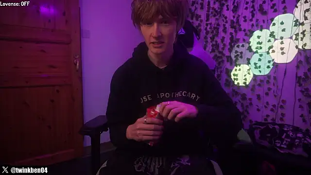 twinkben online show from February 10, 2:15 am