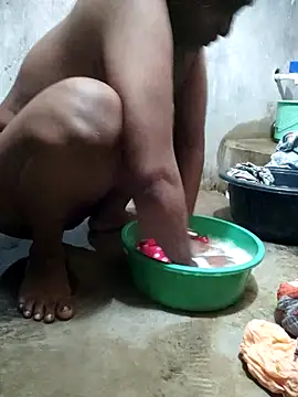 Snapshot of Bengoli--bhabhi chatting on October 29, 7:32 am Bengoli--bhabhi online show from October 29, 7:32 am