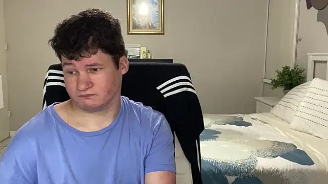 Snapshot of Lorenzo_hernandez chatting on February 8, 12:17 am Lorenzo hernandez online show from February 8, 12:17 am