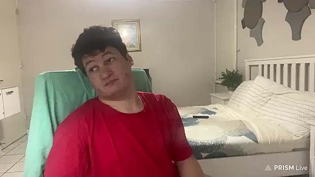 Snapshot of Lorenzo_hernandez chatting on February 14, 3:47 pm Lorenzo hernandez online show from February 14, 3:47 pm