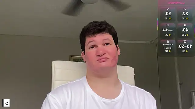 Snapshot of Lorenzo_hernandez chatting on September 9, 7:46 pm Lorenzo hernandez online show from September 9, 7:46 pm